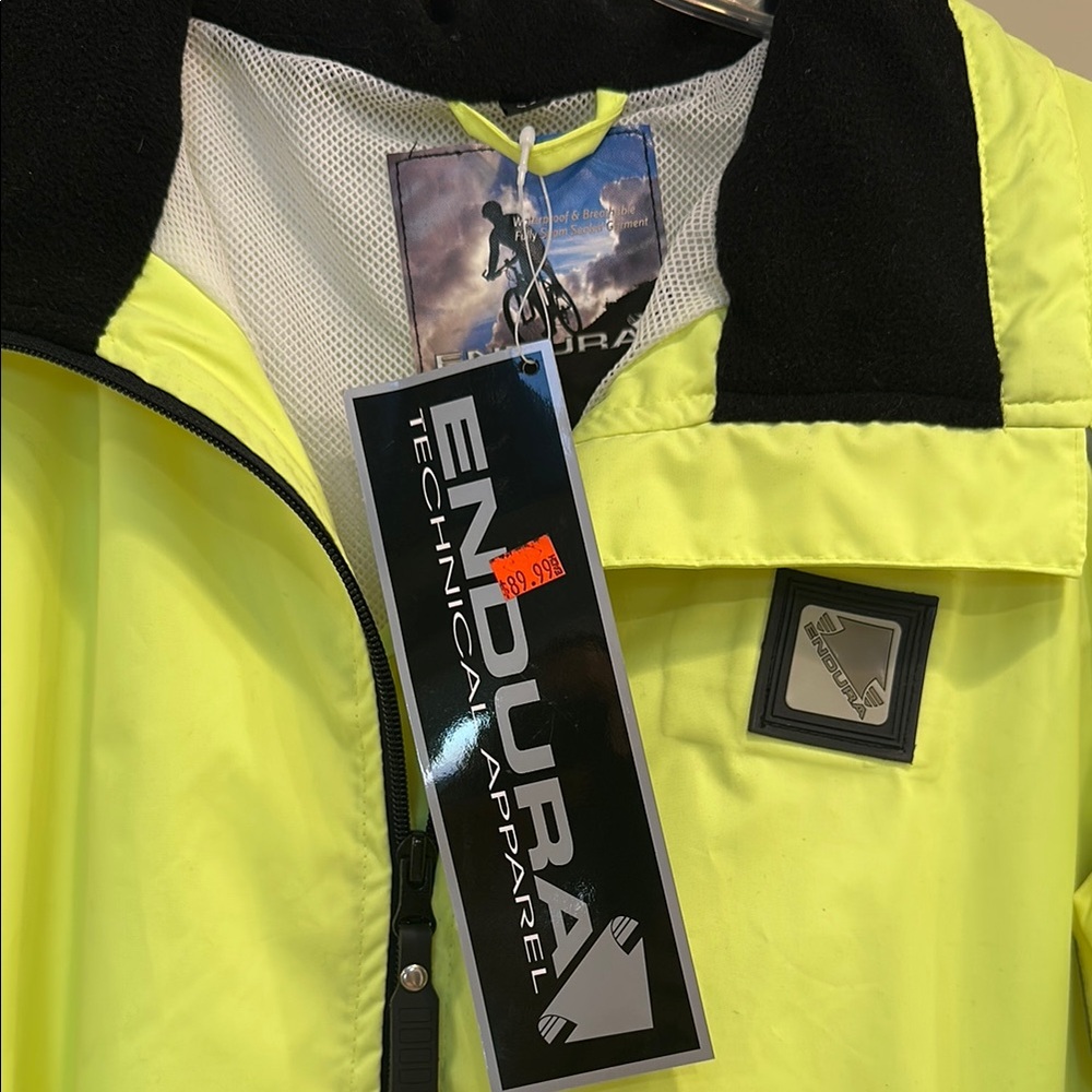 Endura Men's Medium Neon Yellow and Black Cycling Jacket - NWT - Picture 2 of 5